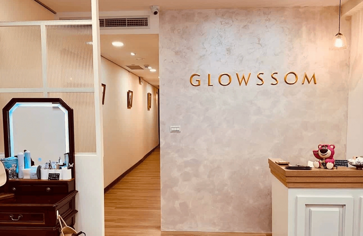 Glowssom_01