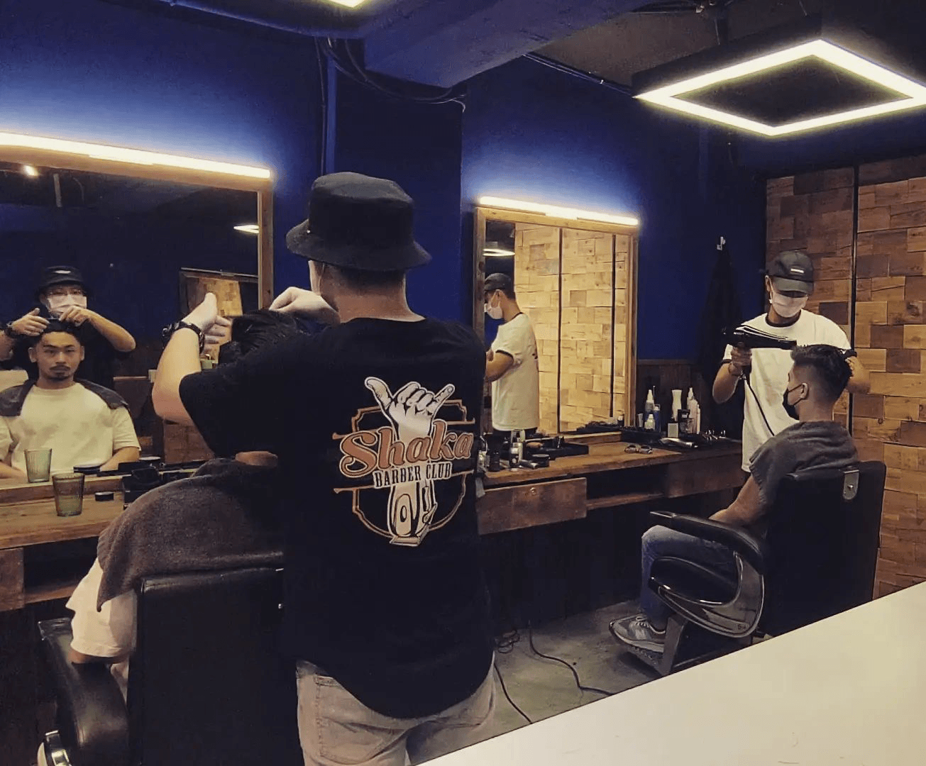 Shaka Barber Club 給老顧客的深夜小憩站